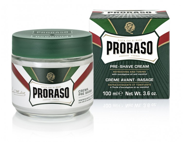 Crema Pre afeitado Proraso para pieles sensibles