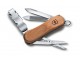 Navaja-Victorinox-mini-NailClip-Wood-580-cortauñas-nogal