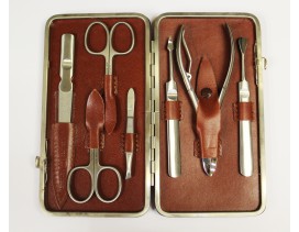 Estuche de manicura y pedicura 7 piezas Dreiturm cuero Whisky